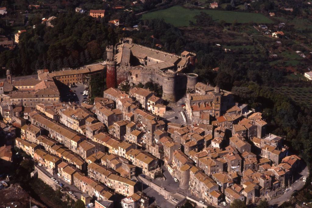 La Casa Degli Elfi Villa Manziana Eksteriør billede